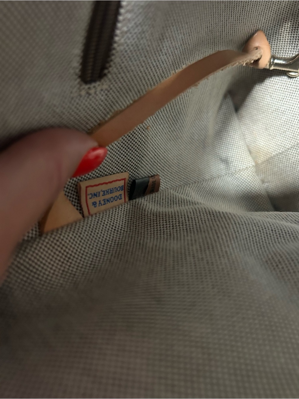 Dooney & Bourke Green and Tan Signature Shoulder Bag - Picture 5 of 7